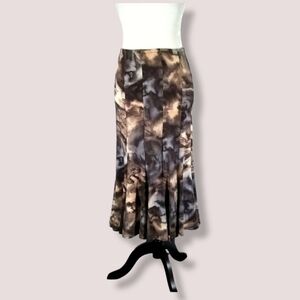 Red Coral Collection Midi Skirt Size M